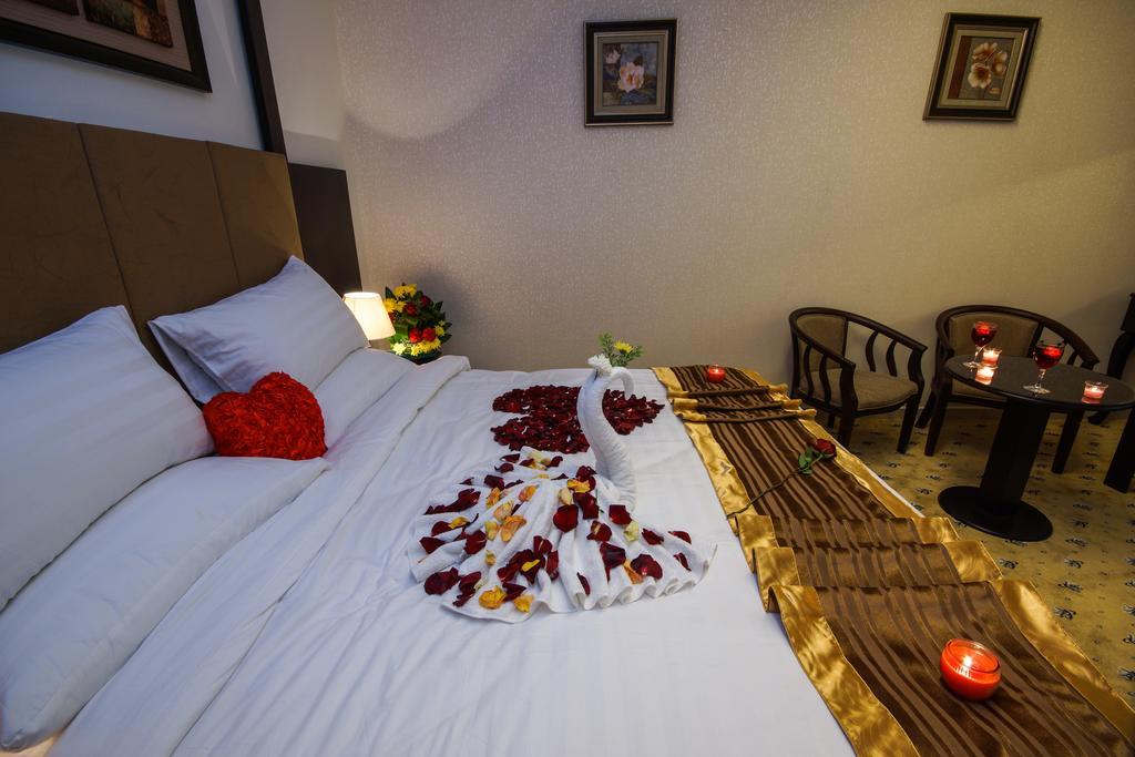 Rose Oasis Hotel Najran Extérieur photo