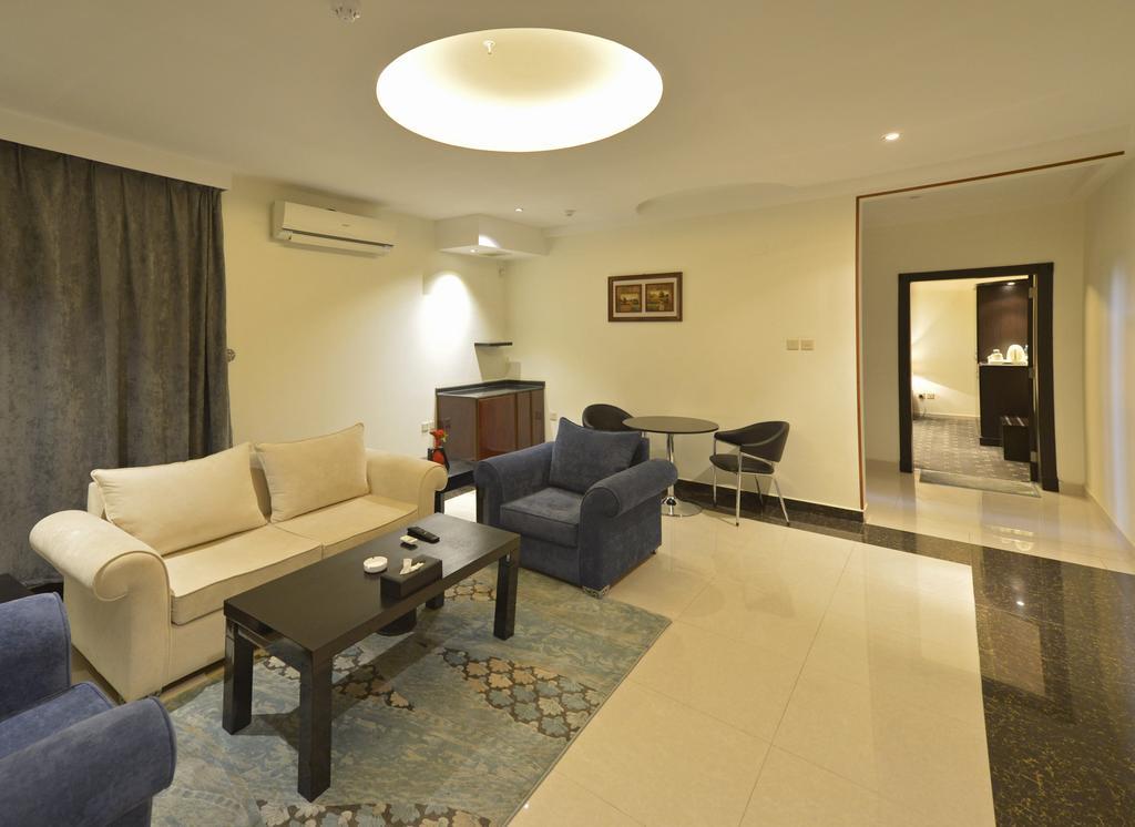 Rose Oasis Hotel Najran Extérieur photo