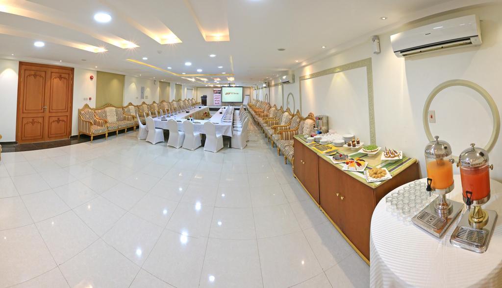 Rose Oasis Hotel Najran Extérieur photo